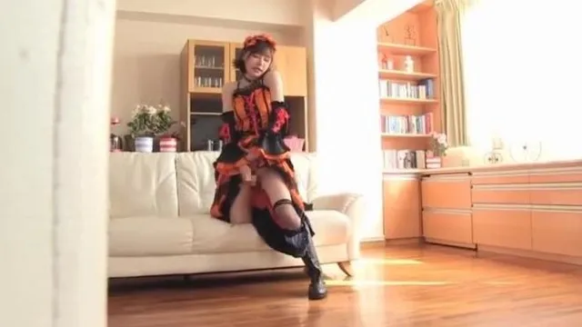 美人で照れ屋なボクの彼女がなんとも嬉しい宅コスレイヤー