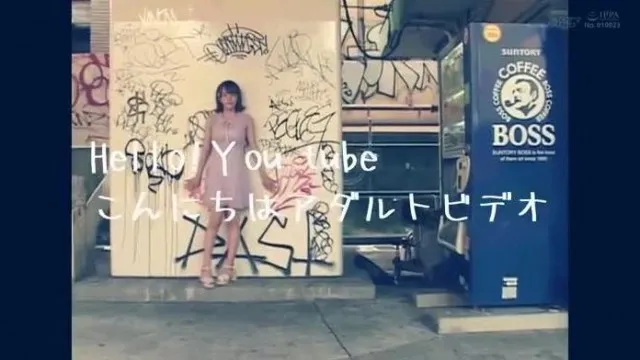 Apparition audiovisuelle d'urgence : une membre féminine d'YQuantityutuber, basée à Osaka, enlève ses vêtements ! C'est une petite diablesse super redoutée, mais elle est étonnamment sérieuse. C'est mignon. Seins bonnet H Rocket Tsukino Nonomiya