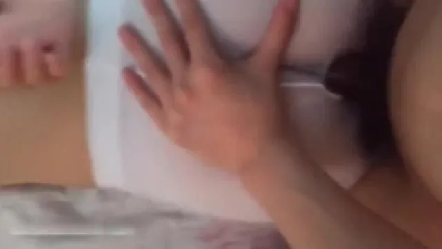 Coleção selecionada de Qiqi Jiang mostrando seu rosto em meias e fazendo sexo por trás, close-up