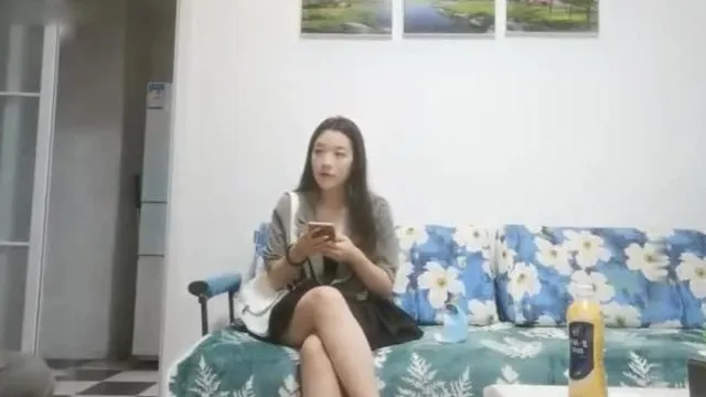 千人斩寻欢鸭哥约了个大奶少妇TP啪啪，上位骑乘摸奶特写