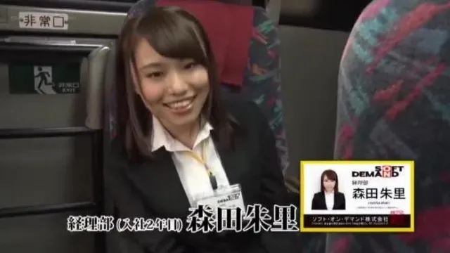 年度 SOD女子社員 大忘年会 史上最大の潮吹き、おもらし、愛液垂らしでビショ濡れハレンチ接待