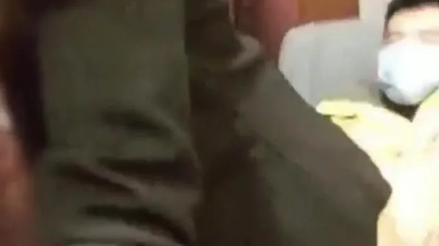 网红女主播户外女王剧情演绎性感女白领叫外卖勾引美团外卖