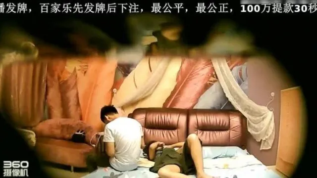 艺术主题宾馆长发背带裤眼镜文艺学姐美丽大方典型的闷骚女
