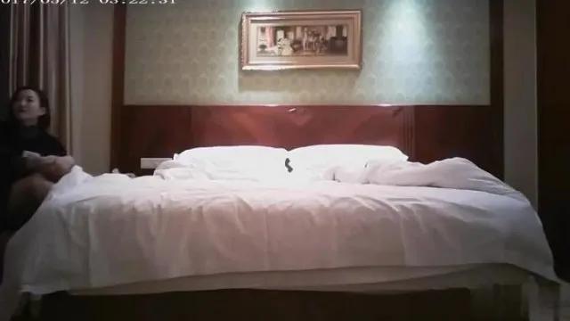 [¡Selección local!] El jefe Wang se folla a la elegante belleza de 172 cm Gao Yuanyuan ~ su buena figura está expuesta en la cama ~