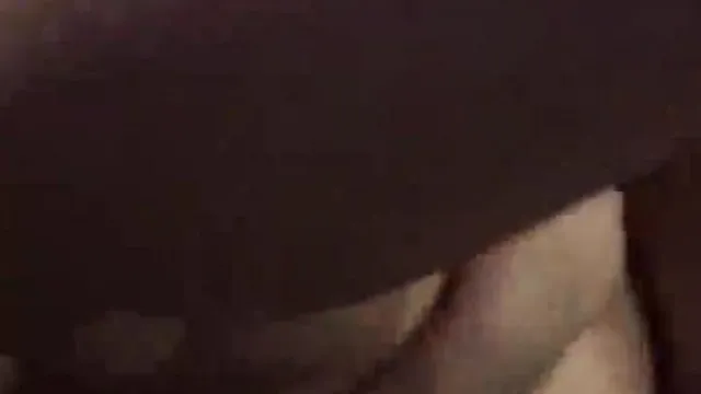 Pon tu boca en tu polla y tocamos la trompeta juntos.
