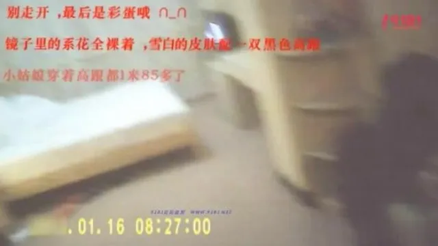 [本土精选!] PONY哥 超短脚之恋 (1) 19岁的大二系花~
