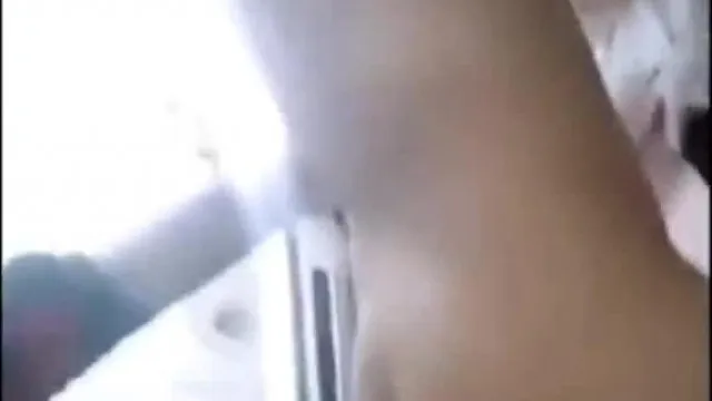 [脸部认正!]为了刷奖励，音音露脸直播爱爱给观众欣赏!还中出! 难得一见的精彩