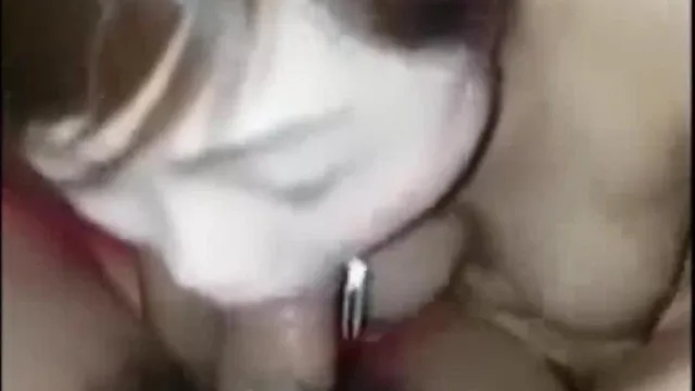 剪头髮顺便带回一个妹! 一边干一边自拍大奶