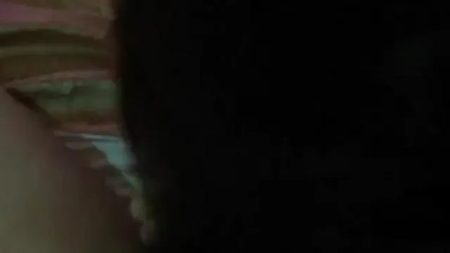 女友最喜欢吃会喷水的鸡