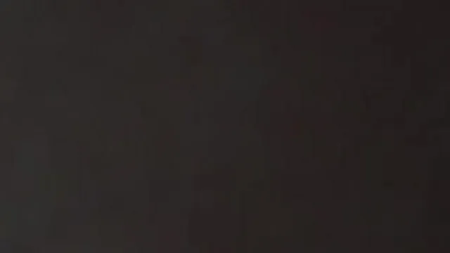 老闆娘背着老闆出来玩~风韵犹存的她享受偷情滋味