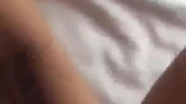 刺青女神石希露性爱片段疑流出！大波猛喊「老公我要～」骚劲十足