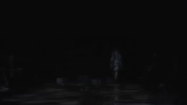 莫名其妙的时装秀 模特儿近全裸走秀