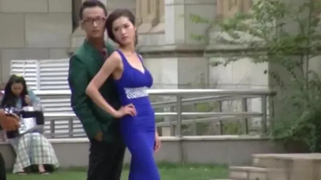 一路尾随接拍模特!!连上厕所都不放过!!