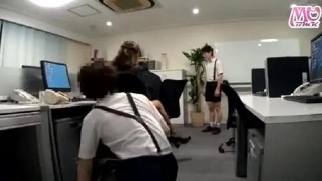 お色気P●A会长と悪ガキ生徒会 吹石れな