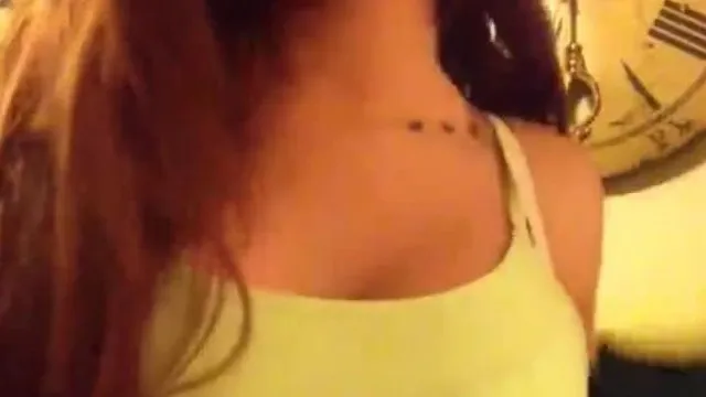 [欧美] 正妹学姊的週末半夜又打来~电话那头直接脱给我看!!