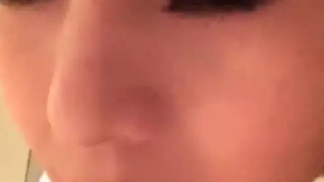 吊带袜的爆乳诱惑!鹹湿女王更衣室情不自禁DIY流水声潺潺:让我好想DO!