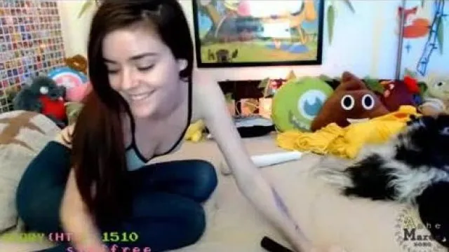 [欧美] 哈啰！欢迎收看妙丽英文~黑丝袜的诱惑谁都档不住!!