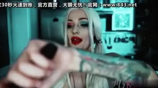 [Seleção de Halloween] Harley Quinn fica online como uma emissora ao vivo lasciva ~ A indústria oferece uma onda de acessórios sexuais que conhecem você melhor ~