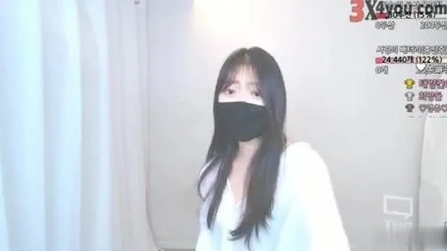 [韩国] 高颜值妹妹6小时精彩裸聊~我愿意等妳一件一件脱光光~