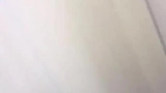 制服主播盖棉被纯聊天~聊着聊着就开始吹起悠扬的音乐~