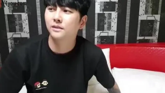 [韩国] 脱衣主播和男友一起玩~想玩就快脱~ (1)