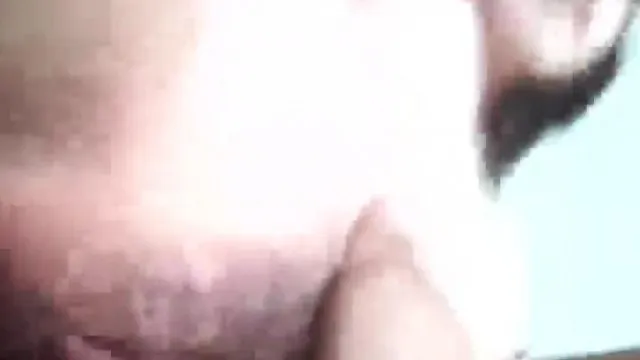 Show de selfies de pareja de posgrado, después de tener sexo, vuelven a estudiar