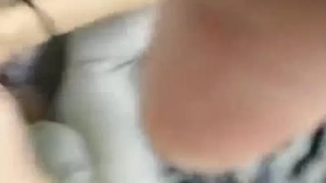 Pequeña plataforma linda (antes kawaii) 2 hombres y 2 mujeres, el mejor show de sexo Yaomei 1110, las dos chicas se turnan para ser folladas, muy tentadora.