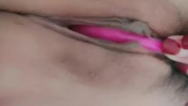 颜值不错美乳少妇自慰秀椅子上跳蛋塞逼逼掰开近距离特写非常诱人很是诱惑喜欢不要错过