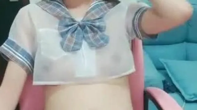 Little Cute Platform (оригинал Kawaii), красивая ведущая красоты Chen Xiaomi 1027, шоу мастурбации в униформе и страстная мастурбация очень заманчивы