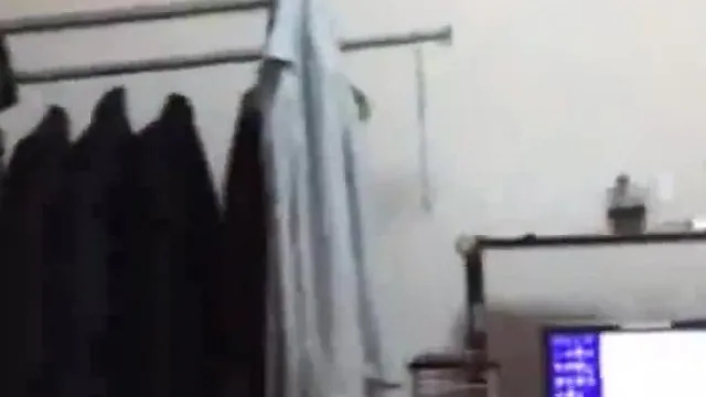 很会玩的长髮姐姐