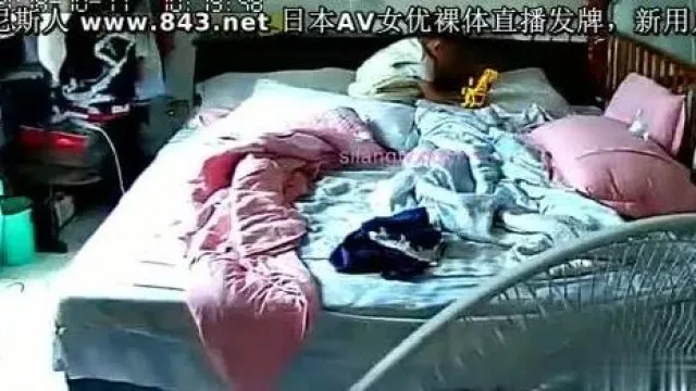 你的居家智慧摄影机安全吗?!丰满人妻换个衣服也被拍光光!!