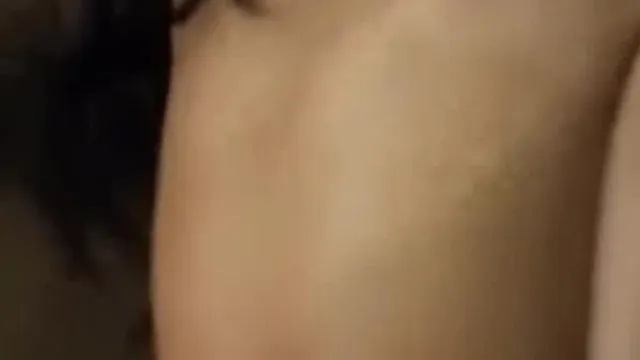 看她这样好像很舒服..