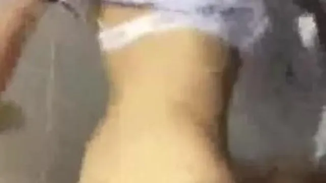 亚洲超模亚军X媛与男友性爱私拍手机丢失不慎流出 多场所爆操完美S身材