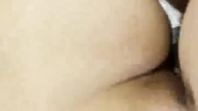 继续给他老公打电话，差点被发现，求管理不要删视频