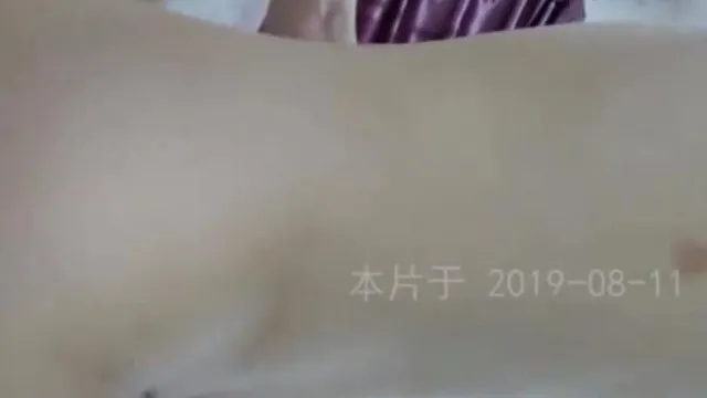 背着男友出来挨操