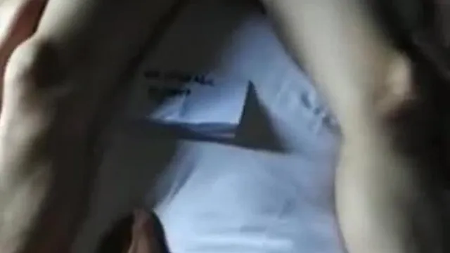 大屁股骚货挨操