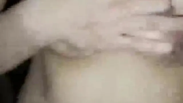 這個妹子很會搖
