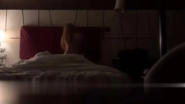 网约大一00后嘻哈学妹 无套暴操