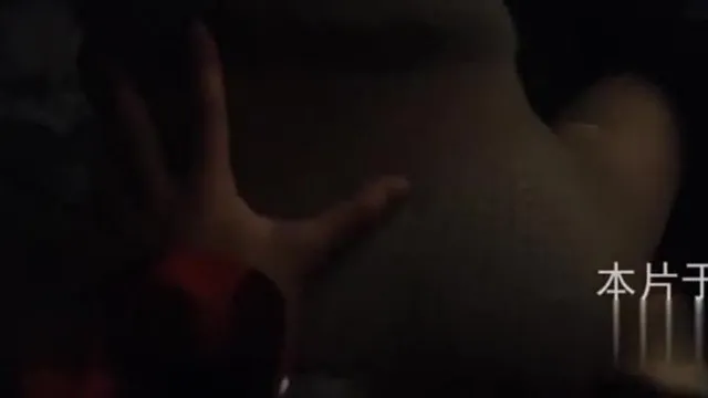 丝袜老婆被好朋友操了