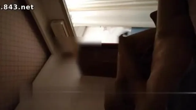 露脸！口爆C奶深圳网店少妇