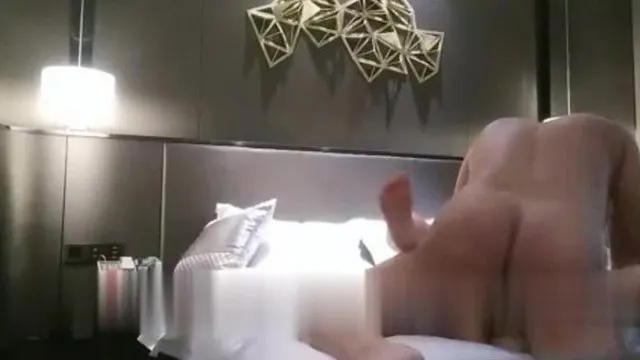 双飞两个活非常好的少妇