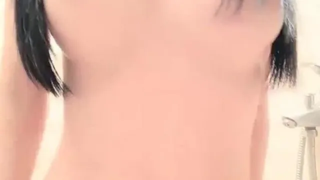 身材超棒御姐主播 浴室激情自慰大秀 十分诱人