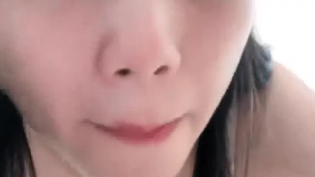 漂亮美女骚穴十三姨1031激情自慰大秀站着激情自慰十分诱人