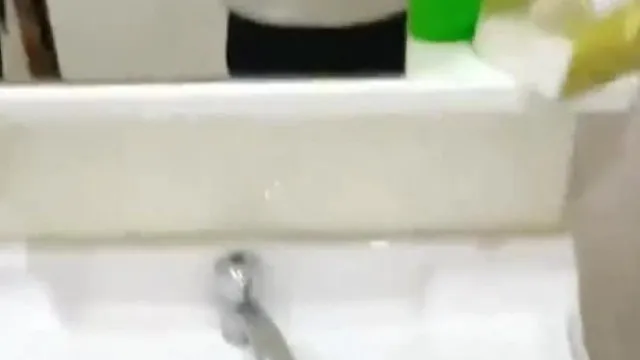 我要为妳唱情歌~妳要帮我吹喇叭~每个人都只想打炮!!KTV包厢快没人了啦!!