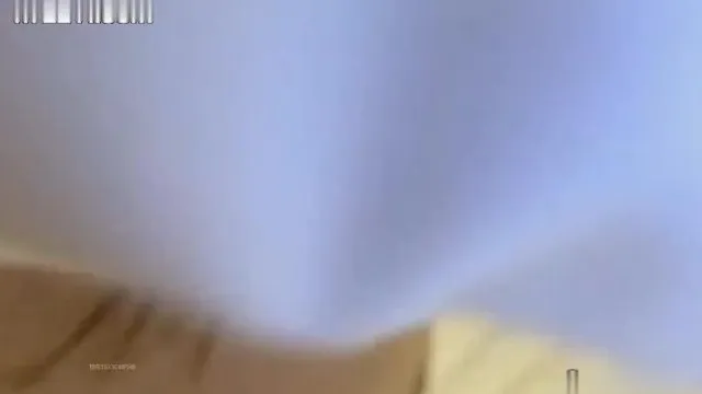 小茜太猛了好多淫水肏的妹纸淫声不断眼神迷离最后瘫软在床上不动了