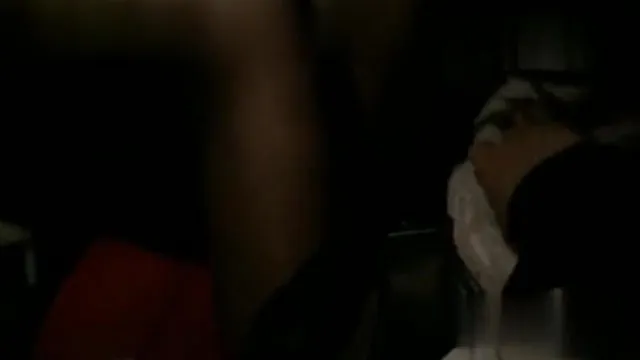 约会拜金女网红脸骚到极点车里口交挑逗看电影挑逗直接到卫生间里啪啪回到住宿再啪啪有钱太潇洒了对白淫荡720P高清
