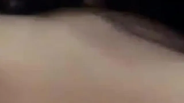 极品一坊 妹子自谑秀各种虐待自己喷尿猛插