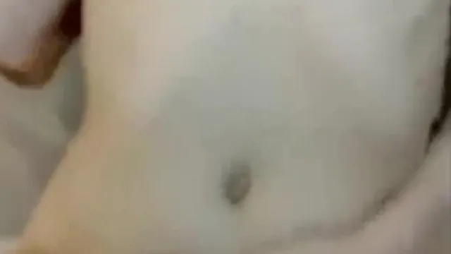 台湾处男杀手找不到小穴的处男插入三秒后射精