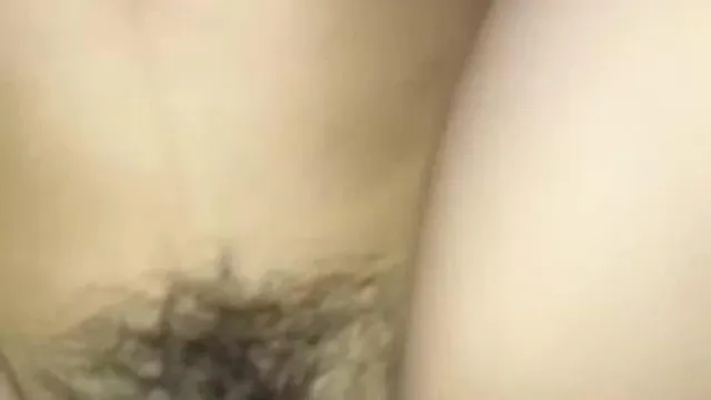 酒店豪华大床房私会极品女友，黑丝情趣玩弄，口活舔屌多姿势爆操