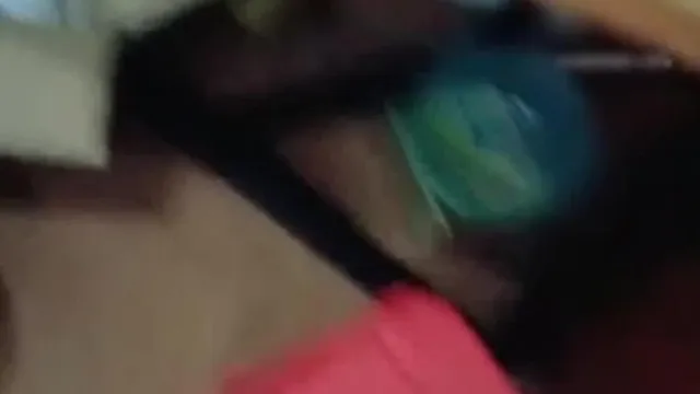 Xiao Ma Ge (Bravamente Entrando no Distrito da Luz Vermelha) Foto real de uma boate sofisticada procurando uma senhora para reservar um quarto de hotel e fazer sexo